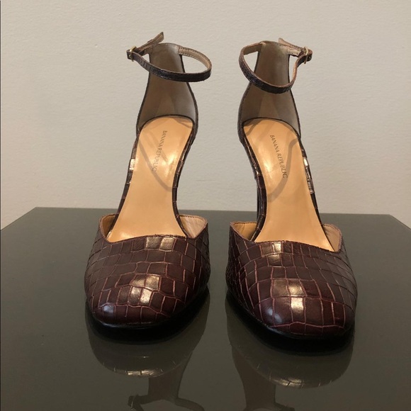 New Banana Republic vintage looking amazing shoes - Picture 2 of 3